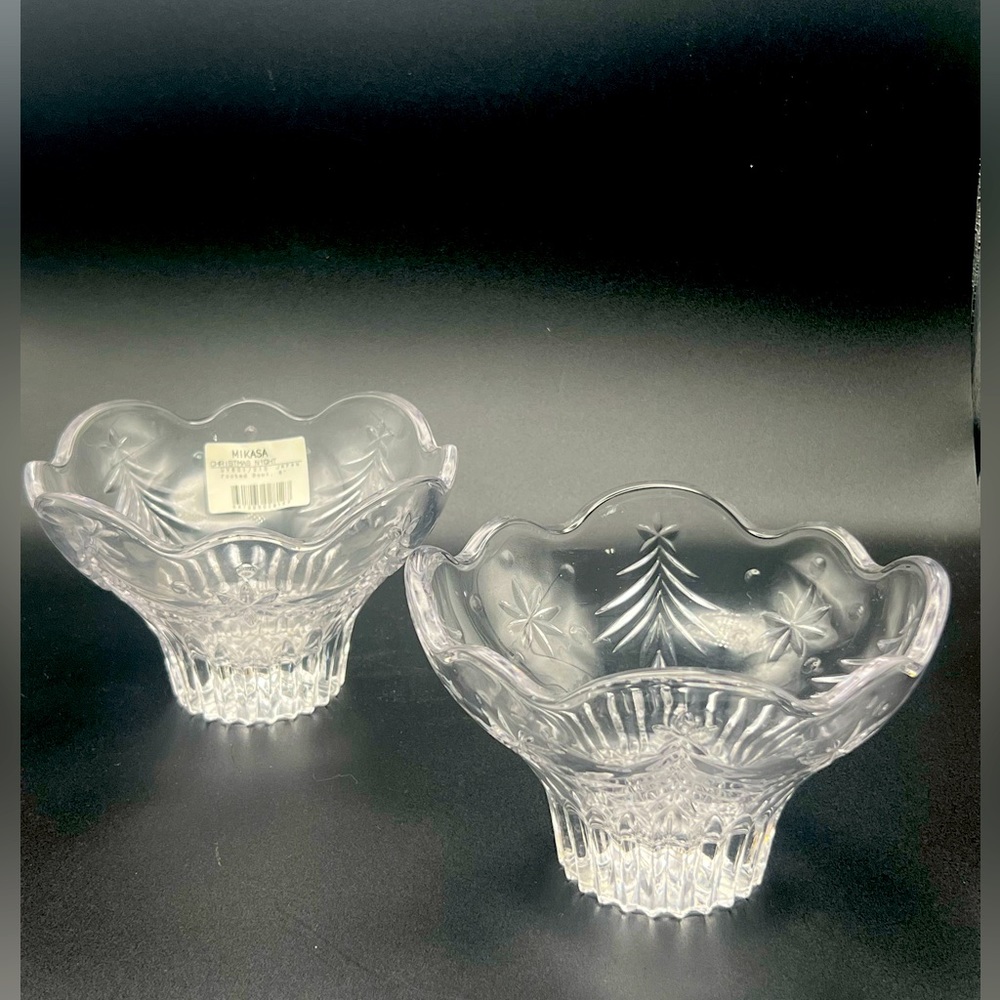 Pair of Mikasa Christmas Night Collection Footed Bowl 6” made in Japan